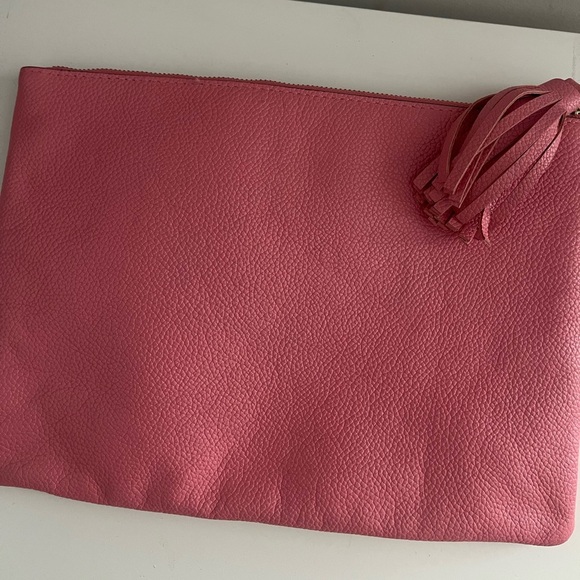 Kate Spade New York Pebbled Leather Zip Pouch Clutch – Bright Pink Makeup Bag - Picture 3 of 5